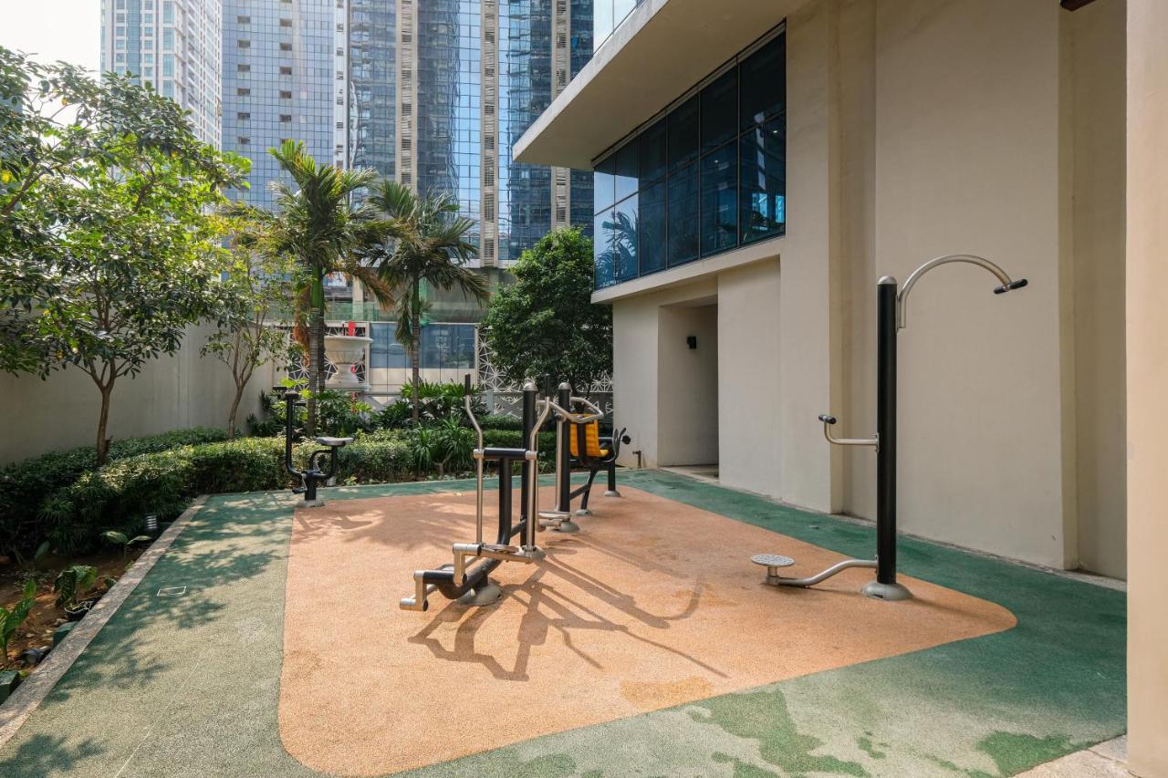 Cityscape View 2Br In Uptown Bgc W 200Mbps Wifi Taguig Exterior photo